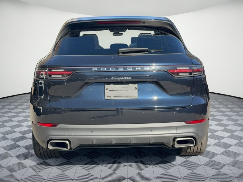 Used 2023 Porsche Cayenne AWD/4WD image 11