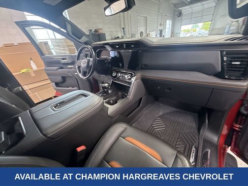 Used 2022 GMC Sierra 1500 AT4 w/ AT4 Preferred Package AWD/4WD image 37