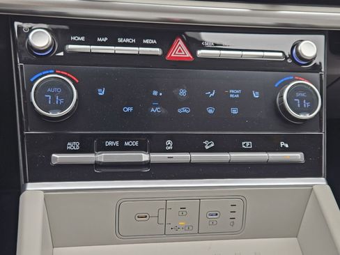 New 2026 Hyundai Santa Fe SEL FWD image 18