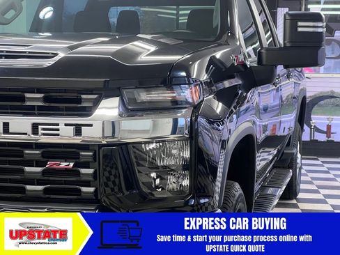 Used 2022 Chevrolet Silverado 2500 LT w/ Z71 Off-Road Package image 4