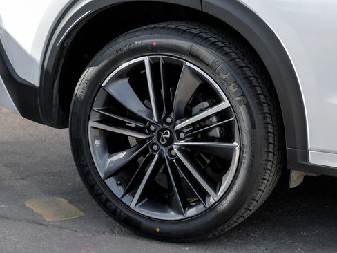 Used 2024 INFINITI QX55 Luxe image 65