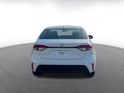 Used 2025 Toyota Corolla LE image 12