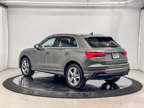 Used 2019 Audi Q3 2.0T Premium AWD/4WD image 2