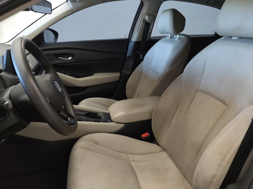 Used 2023 Honda Accord EX image 17