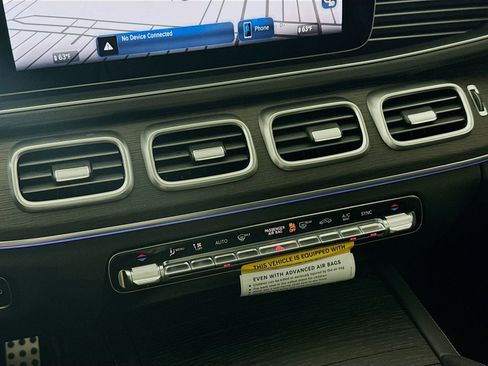 New 2026 Mercedes-Benz GLS 450 4MATIC image 17