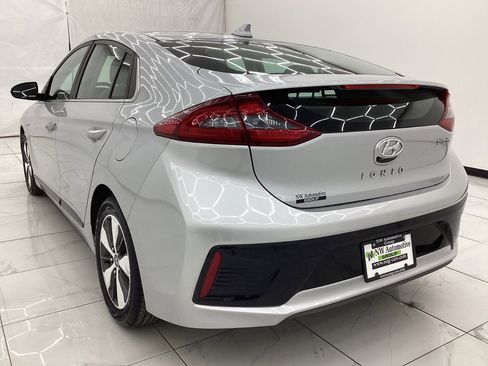 Used 2019 Hyundai Ioniq Limited image 9