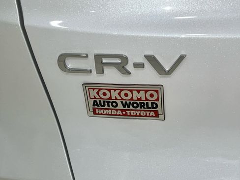 Used 2024 Honda CR-V EX-L image 11