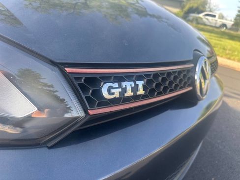 Used 2012 Volkswagen GTI Autobahn FWD image 8