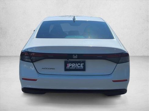 Used 2024 Honda Accord EX image 7