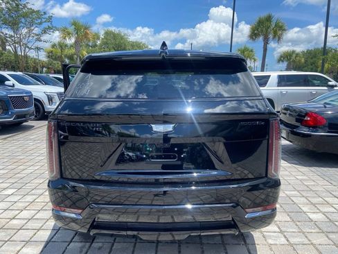 Certified 2026 Cadillac Escalade IQ Sport 2 w/ LPO, ONYX Package AWD/4WD image 7
