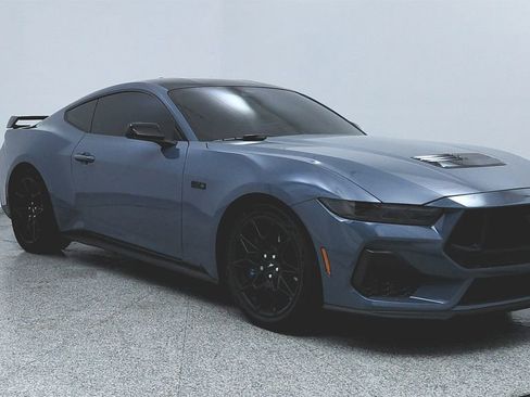 Used 2024 Ford Mustang GT Premium w/ GT Performance Package image 7