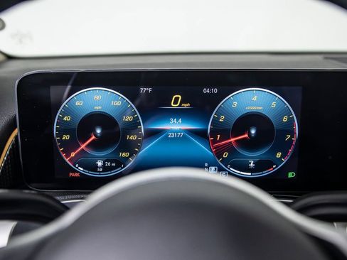 Used 2022 Mercedes-Benz GLB 250 w/ Premium Package Lite image 23