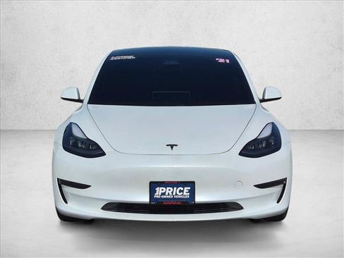 Used 2021 Tesla Model 3 Standard Range Plus RWD image 2