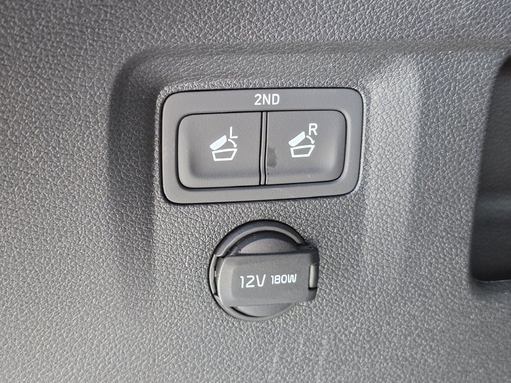 Certified 2025 Kia Telluride SX Prestige X-Line AWD/4WD image 13