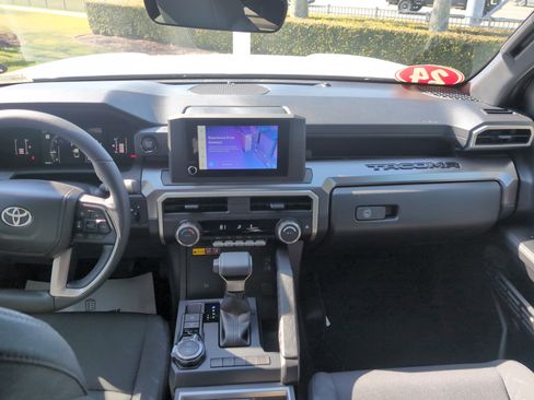 Certified 2024 Toyota Tacoma SR5 image 29