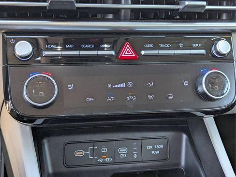Certified 2025 Hyundai Tucson SEL AWD/4WD image 19