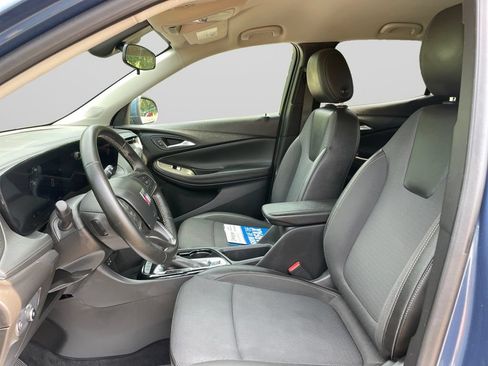 Used 2025 Buick Encore GX Preferred AWD/4WD image 19