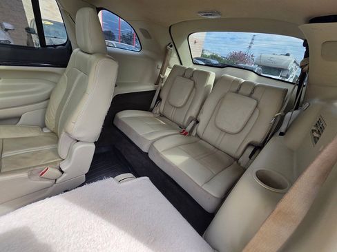 Used 2016 Lincoln MKT AWD w/ Equipment Group 201A image 9