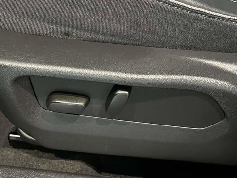 Certified 2023 Buick Envision Essence image 18