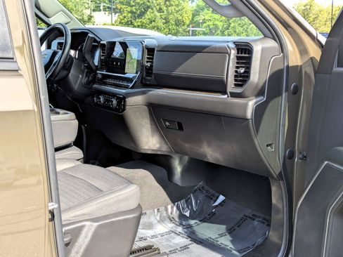 Certified 2023 Chevrolet Silverado 1500 LT AWD/4WD image 19