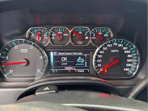 Used 2019 GMC Sierra 2500 SLT w/ Duramax Plus Package AWD/4WD image 17