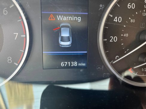Used 2024 Nissan Sentra S FWD image 4