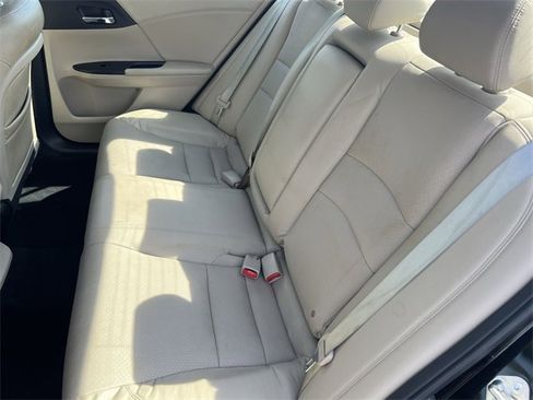 Used 2014 Honda Accord EX-L image 30