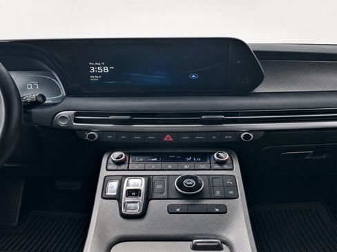 Used 2024 Hyundai Palisade SEL FWD image 14