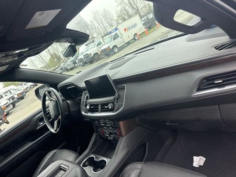 Used 2022 Chevrolet Tahoe High Country image 13