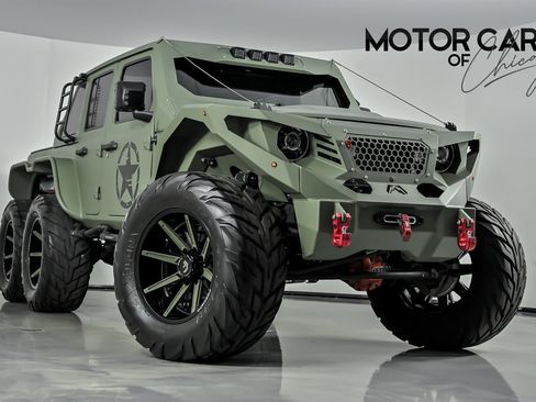 Used 2018 Jeep Wrangler Unlimited Sport S image 1