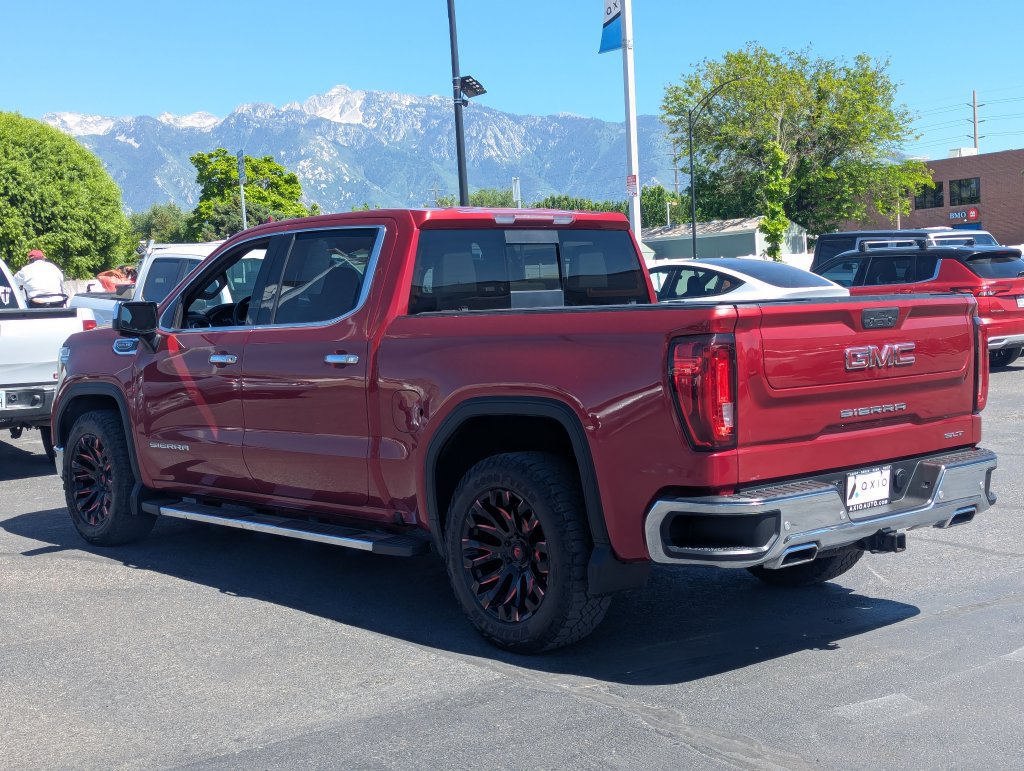 Used 2022 GMC Sierra 1500 SLT w/ SLT Premium Plus Package AWD/4WD image 7