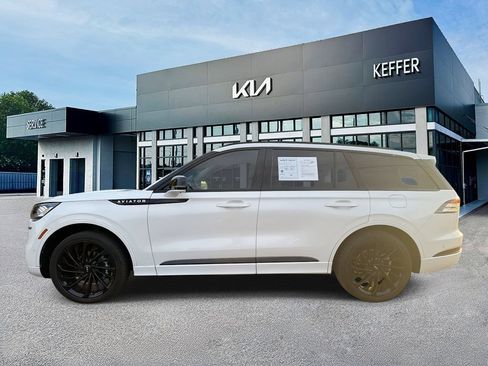 Used 2024 Lincoln Aviator Reserve w/ Equipment Group 201A AWD/4WD image 5
