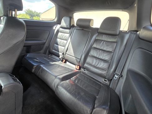 Used 2008 Volkswagen R32 AWD/4WD image 29