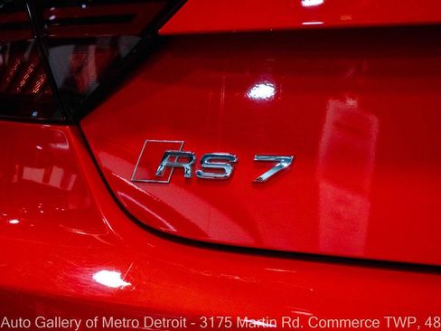 Used 2016 Audi RS 7 Prestige image 30