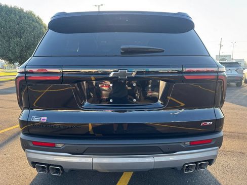 New 2026 Chevrolet Traverse Z71 w/ Enhanced Driving Package AWD/4WD image 5