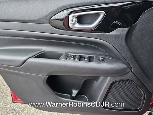 New 2026 Jeep Compass Latitude image 27