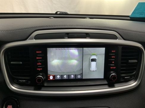 Used 2019 Kia Sorento SX AWD/4WD image 33