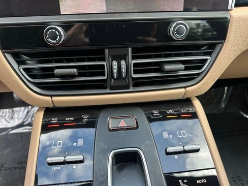 Certified 2026 Porsche Macan Turbo AWD/4WD image 25