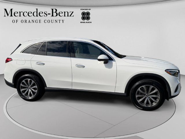 Certified 2026 Mercedes-Benz GLC 300 4MATIC image 4