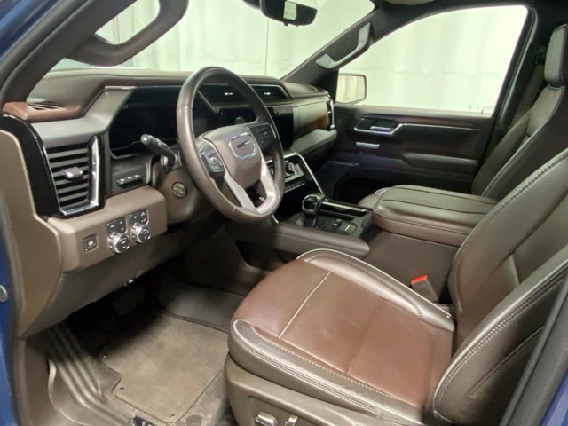 Used 2024 GMC Sierra 1500 Denali w/ Denali Reserve Package AWD/4WD image 9