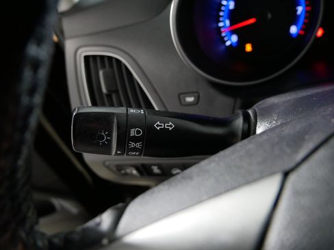 Used 2012 Hyundai Tucson GLS image 32