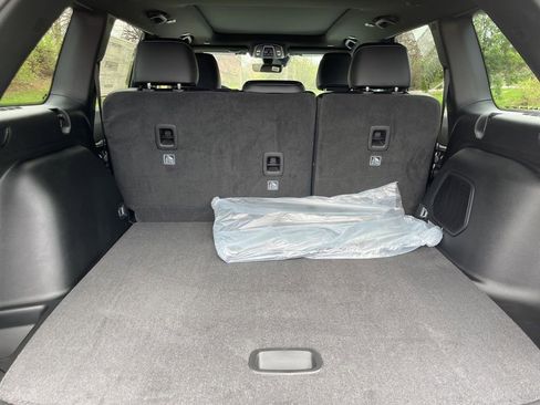 New 2026 Jeep Grand Cherokee Limited w/ Limited Altitude Package image 41