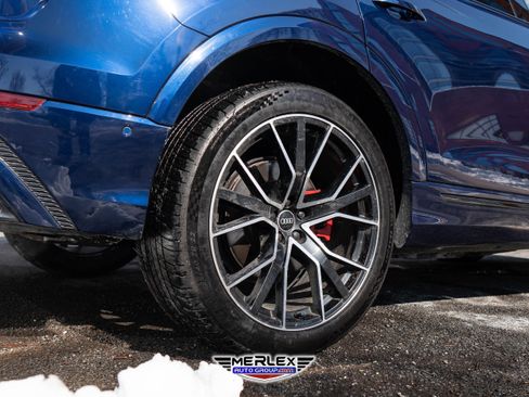 Used 2021 Audi Q8 Premium Plus image 11