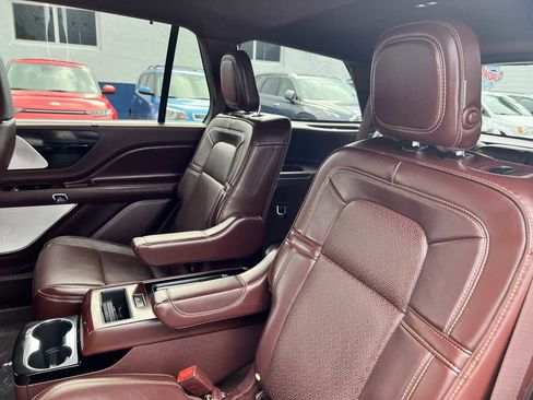 Used 2020 Lincoln Aviator Black Label Grand Touring w/ Class IV Trailer Tow Package image 19