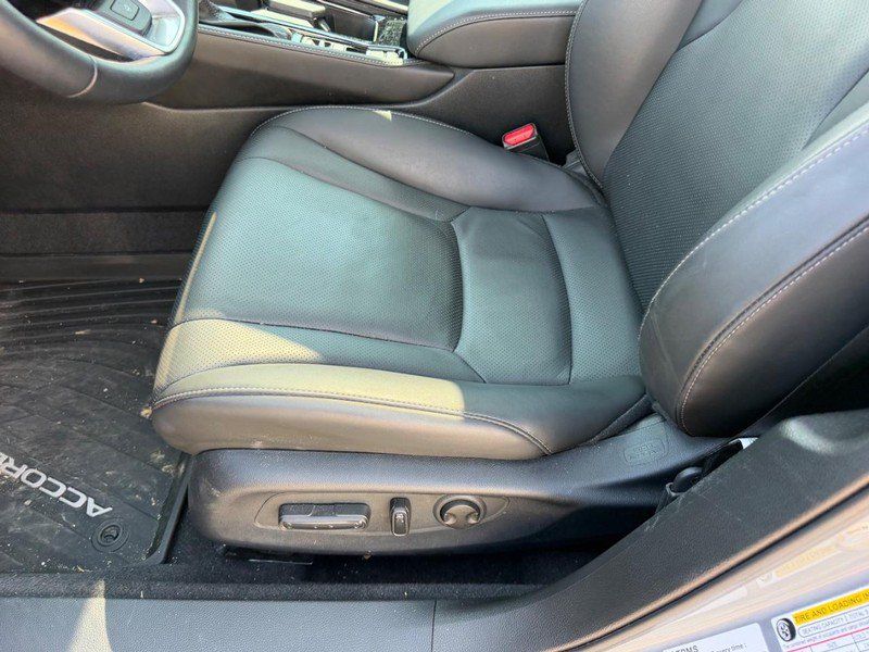 Used 2025 Honda Accord Touring image 20