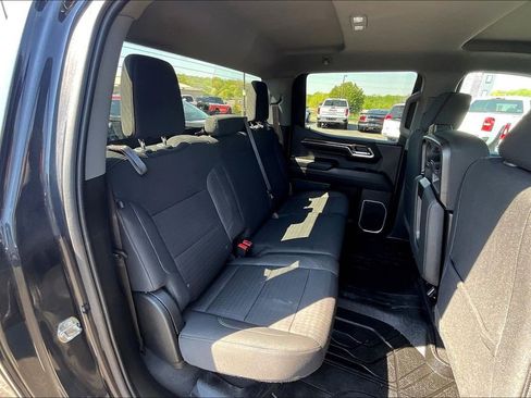 Used 2023 Chevrolet Silverado 1500 LT AWD/4WD image 26