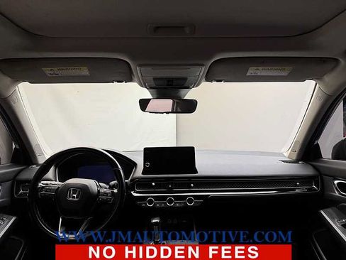 Used 2022 Honda Civic Touring image 12