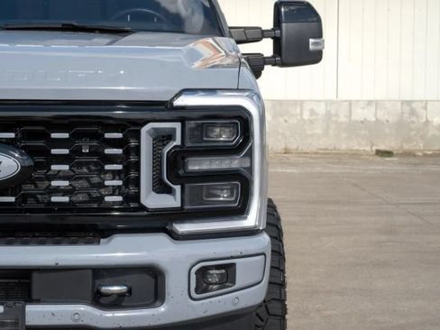 Used 2024 Ford F350 Limited w/ FX4 Off-Road Package AWD/4WD image 65