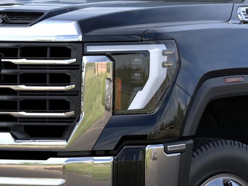 New 2026 GMC Sierra 3500 SLT image 10