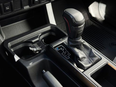Certified 2023 Toyota Tacoma SR AWD/4WD image 22